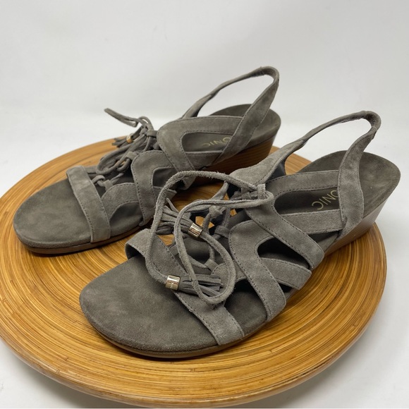 Vionic Kalie Grey Suede Wedge Strappy Slingback Sandals Size 9.5 - Picture 4 of 8